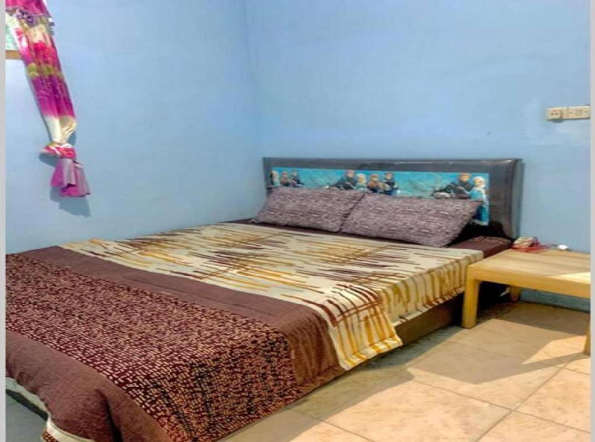 Express O 91370 Rumah Pemandangan Semeru Asli Lumajang Exterior foto