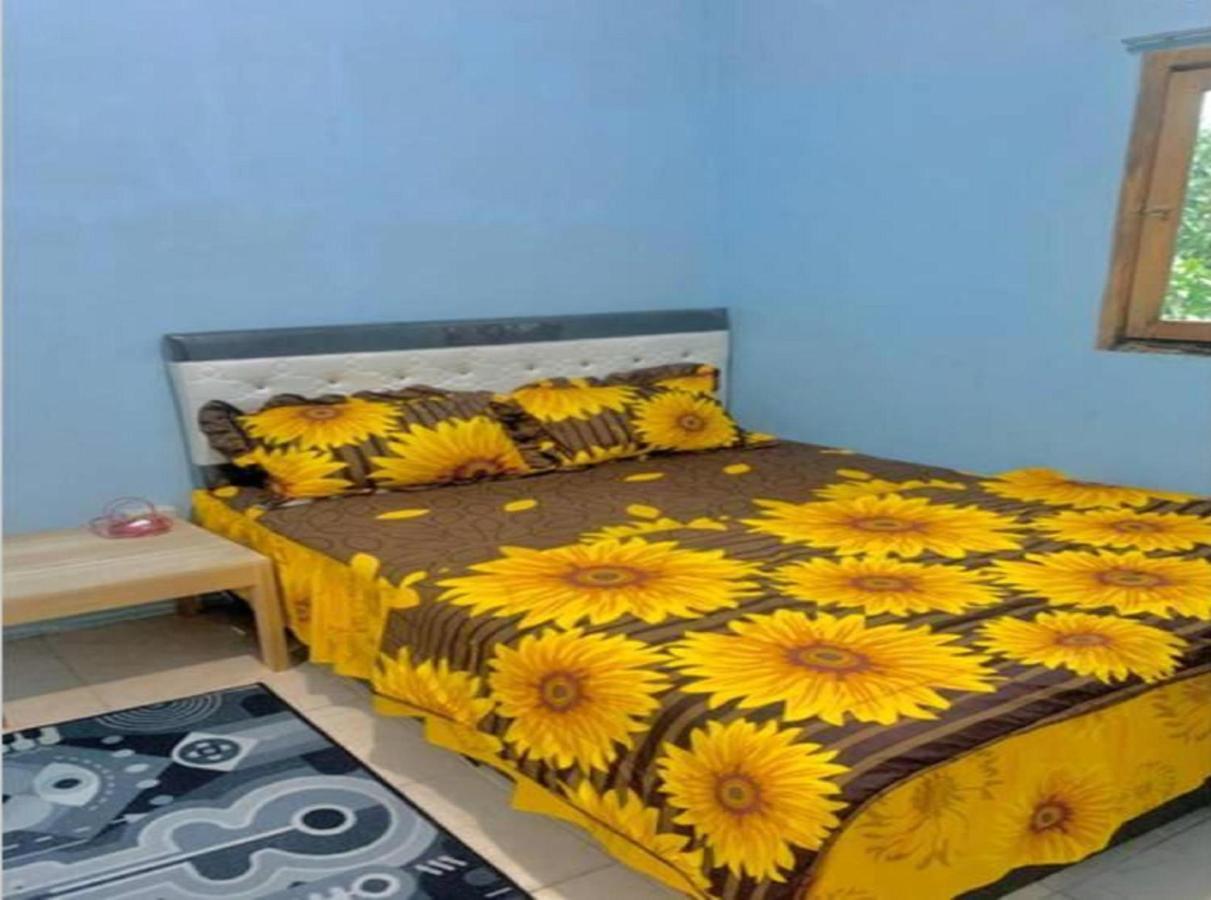 Express O 91370 Rumah Pemandangan Semeru Asli Lumajang Exterior foto