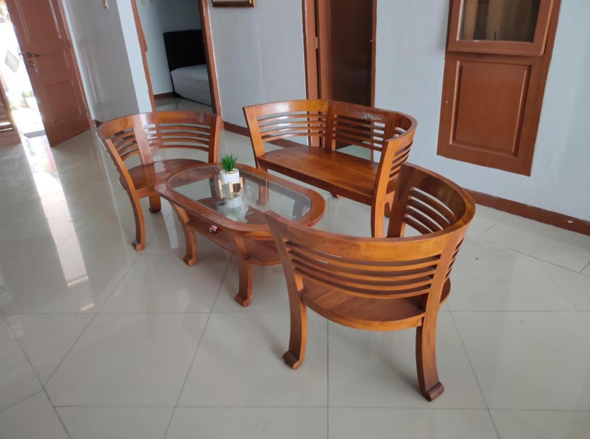 Express O 91370 Rumah Pemandangan Semeru Asli Lumajang Exterior foto